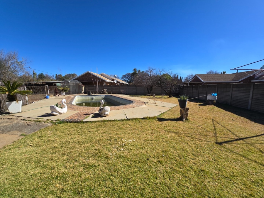 3 Bedroom Property for Sale in Potchefstroom South North West